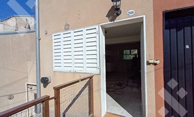 Departamento Dúplex 2 Dormitorios con Cochera y Balcón | 1200 Viviendas Cipolletti
