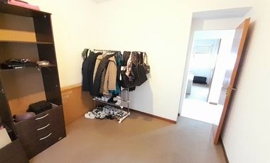 Villa Ballester céntrico! Amplio y luminoso 3 amb con vista abierta!