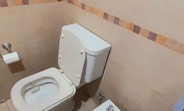 Villa Ballester céntrico! Amplio y luminoso 3 amb con vista abierta!
