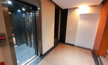 Villa Ballester céntrico! Amplio y luminoso 3 amb con vista abierta!