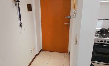Villa Ballester céntrico! Amplio y luminoso 3 amb con vista abierta!