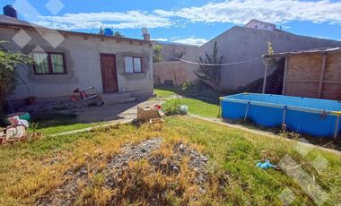 Casa 1 dormitorio - lote de 275 m2