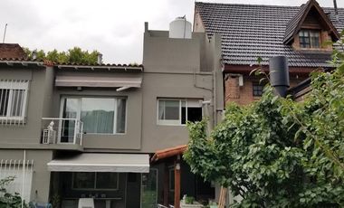 Casa actualizada a nuevo en alquiler cerca de todo!!