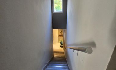 Casa actualizada a nuevo en alquiler cerca de todo!!