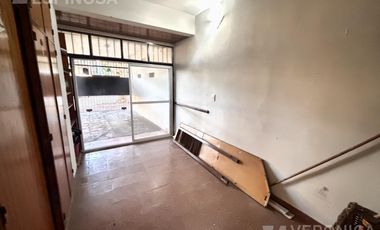 Casa en Moron Sur