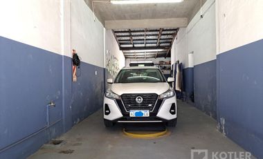 Propiedad Ideal Taller con vivienda y Local. Ideal Inversor