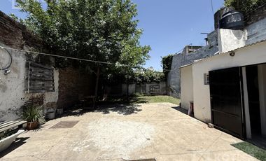 Propiedad Ideal Taller con vivienda y Local. Ideal Inversor