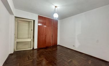 venta departamento dos dormitorios con patio centro rosario