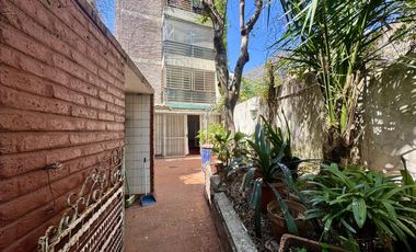 venta departamento dos dormitorios con patio centro rosario