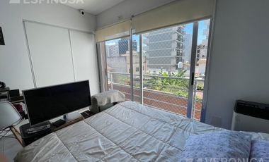 Departamento de una ambiente en venta. Moron Sur, apto credito