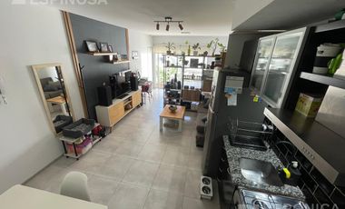 Departamento de una ambiente en venta. Moron Sur, apto credito