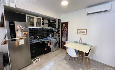 Departamento de una ambiente en venta. Moron Sur, apto credito