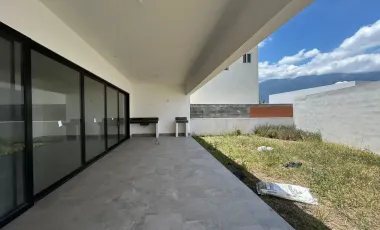 Casa en renta en Bosques de las Misiones Sector Encino, Santiago, Nuevo León