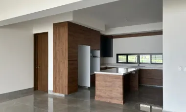 Casa en renta en Bosques de las Misiones Sector Encino, Santiago, Nuevo León