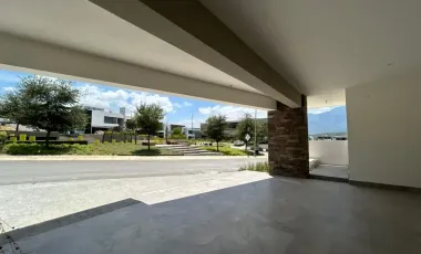 Casa en renta en Bosques de las Misiones Sector Encino, Santiago, Nuevo León