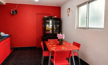 ¡Casa Comercial Con Múltiples Ambientes Y Gran Potencial De Inversión!