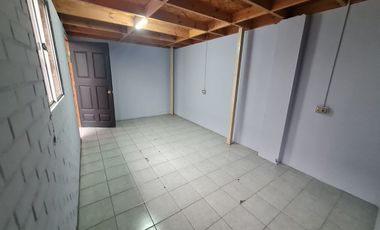 AMPLIA PROPIEDAD COMERCIAL EN BARRIO ITALIA