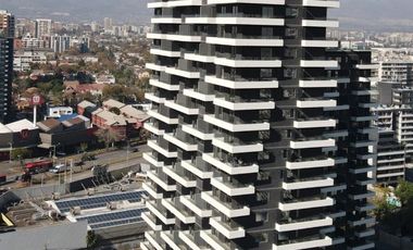 Local Comercial en Arriendo en Avenida Irarrázaval con Suecia