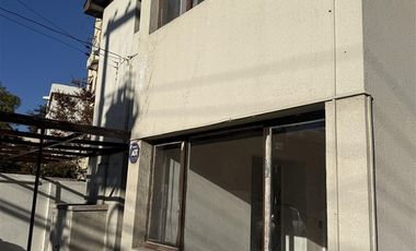 Casa en Arriendo en Miguel Claro 399