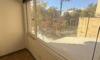 Casa en Arriendo en Miguel Claro 399