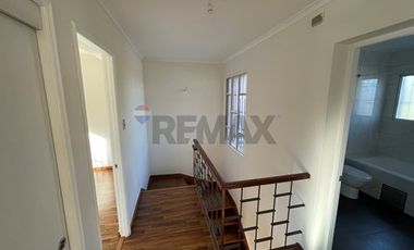 Gran Casa Familiar con Piscina en Providencia