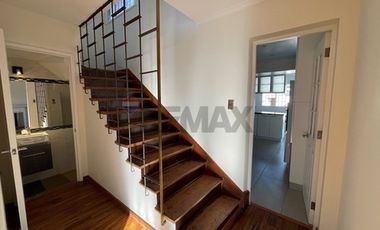 Gran Casa Familiar con Piscina en Providencia