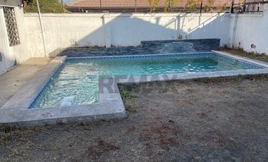 Gran Casa Familiar con Piscina en Providencia