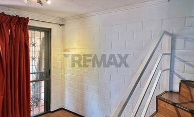 Arriendo Casa 3D 2B - Metro Pza Quilicura