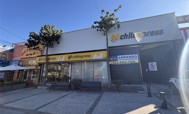 Local Comercial en Arriendo en Frente al metro Ines de Suarez