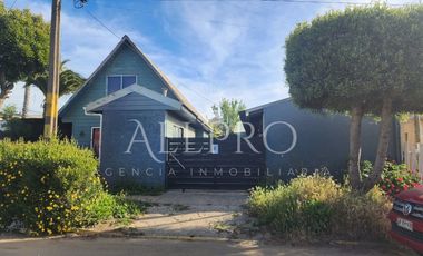 EN VENTA – COMPLEJO DE CABAÑAS EN PLENO CENTRO DE PICHILEMU