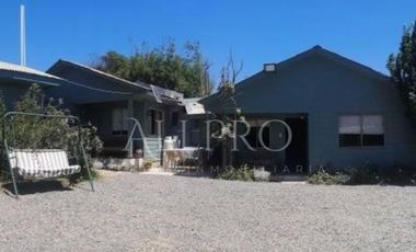 EN VENTA – COMPLEJO DE CABAÑAS EN PLENO CENTRO DE PICHILEMU