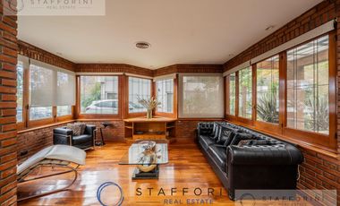 CASA EN 2 LOTES EN COUNTRY CLUB EL CARMEN