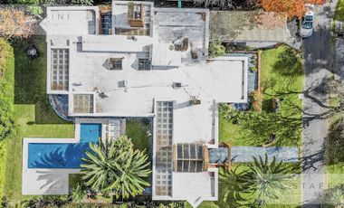 CASA EN 2 LOTES EN COUNTRY CLUB EL CARMEN