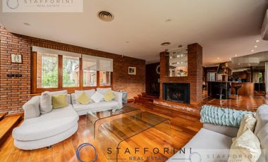 CASA EN 2 LOTES EN COUNTRY CLUB EL CARMEN