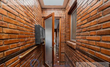 CASA EN 2 LOTES EN COUNTRY CLUB EL CARMEN