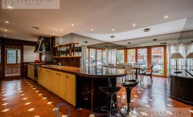 CASA EN 2 LOTES EN COUNTRY CLUB EL CARMEN