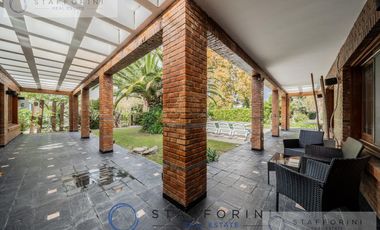 CASA EN 2 LOTES EN COUNTRY CLUB EL CARMEN