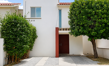 CASA EN RENTA EN YALTA CAMPESTRE AL NORPONIENTE DE AGS