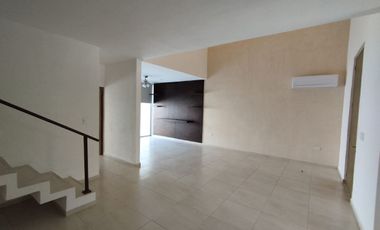 Casa en Renta al Norte de Mérida Cholul Vitua