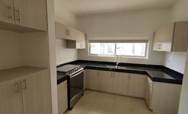 Casa en Renta al Norte de Mérida Cholul Vitua