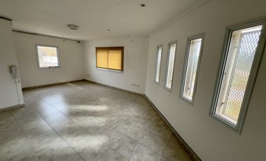 Depósito - Santa Elena