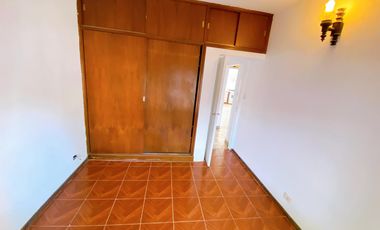 Casa en  alquiler en Villa Adelina