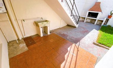 Casa en  alquiler en Villa Adelina