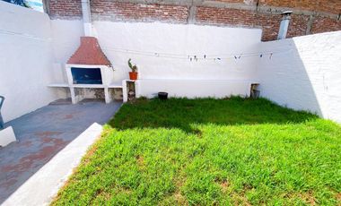 Casa en  alquiler en Villa Adelina