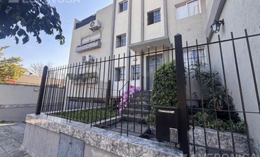 Departamento tres ambiente cochera Moron Sur