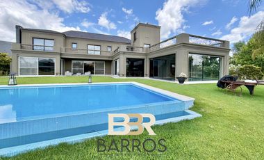 Venta casa Terravista fondo al lago