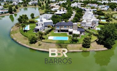 Venta casa Terravista fondo al lago