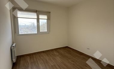 VENTA Semipiso 3 Dormitorios   2 Coch, B° Jardines del Rey - Neuquen