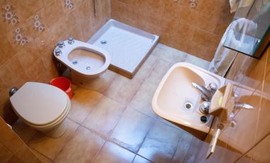 Hermoso chalet de 7 ambientes en venta, en Olivos.