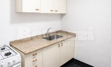 PH Interno con ärea verde en Banfield Este